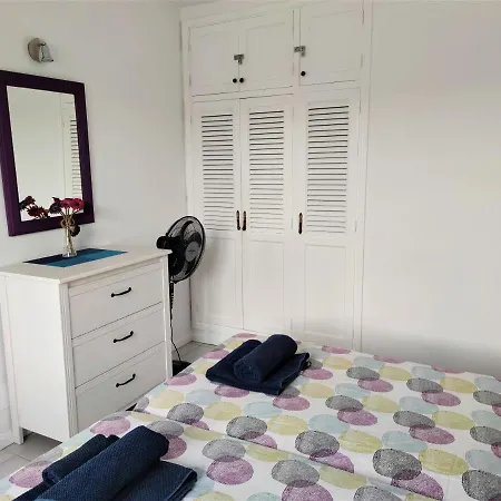 Modern Poolside Apartment, Peaceful Atalaya Complex Central Puerto Del Carmen *